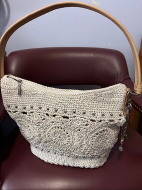 The Sak Sequoia Crochet Hobo Handbag — NWT